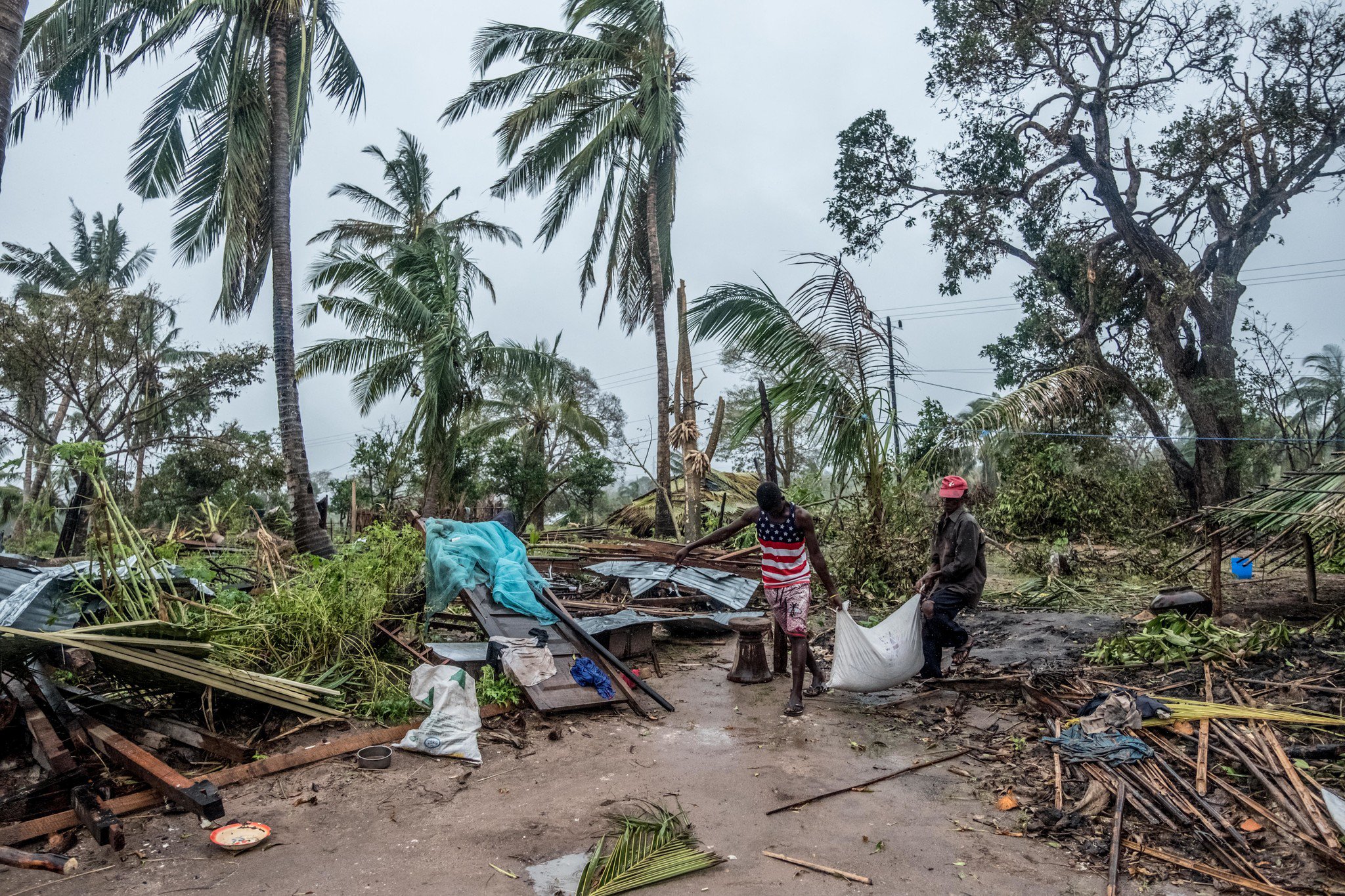  Mozambique_foodaid116854lpr.jpg 