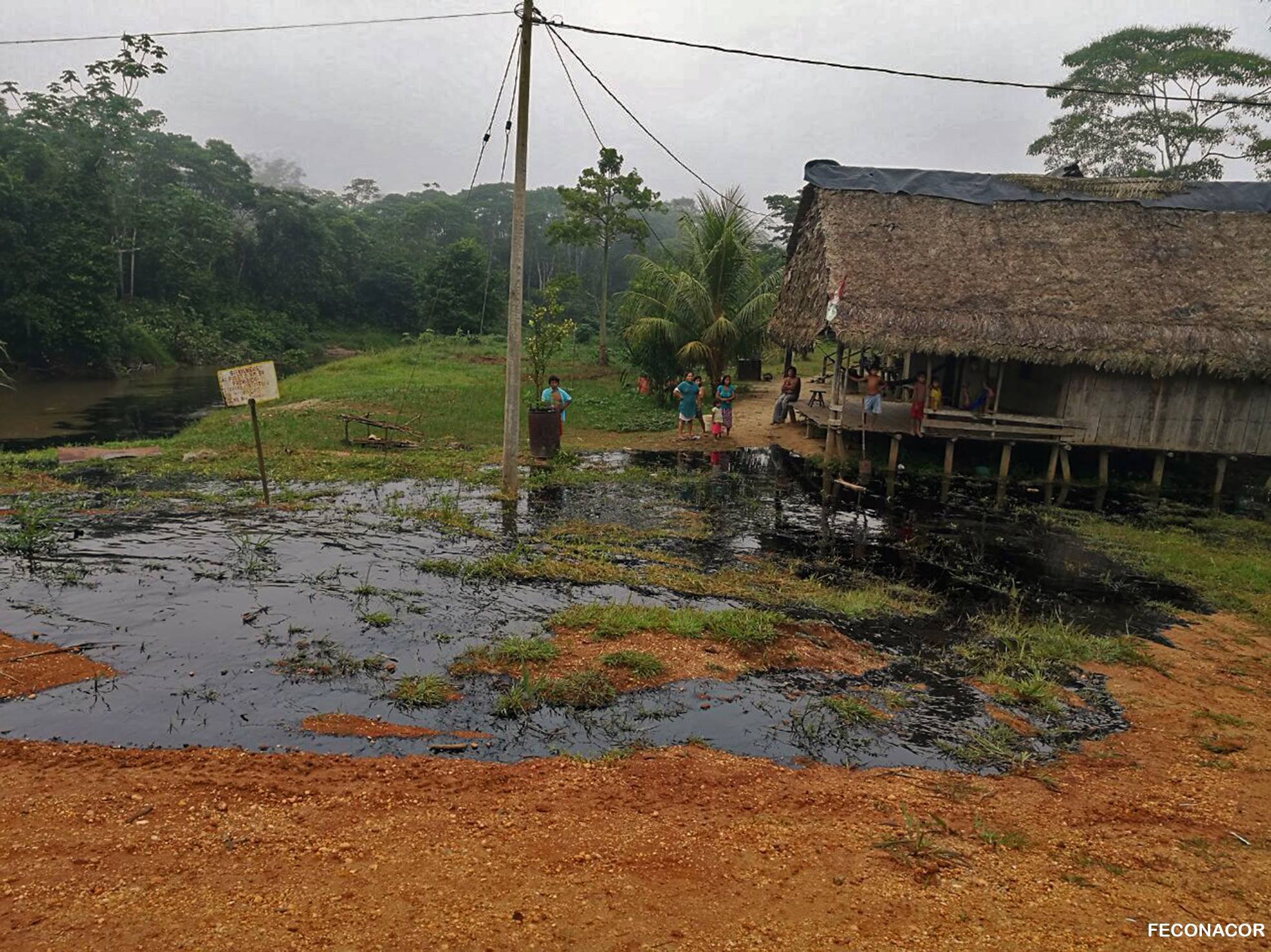 The improper maintenance of an oil pipeline inside Block 192 caused an oil spill in February 2018 in the Achuar community of Nueva Nazareth inside the Corrientes river basin.