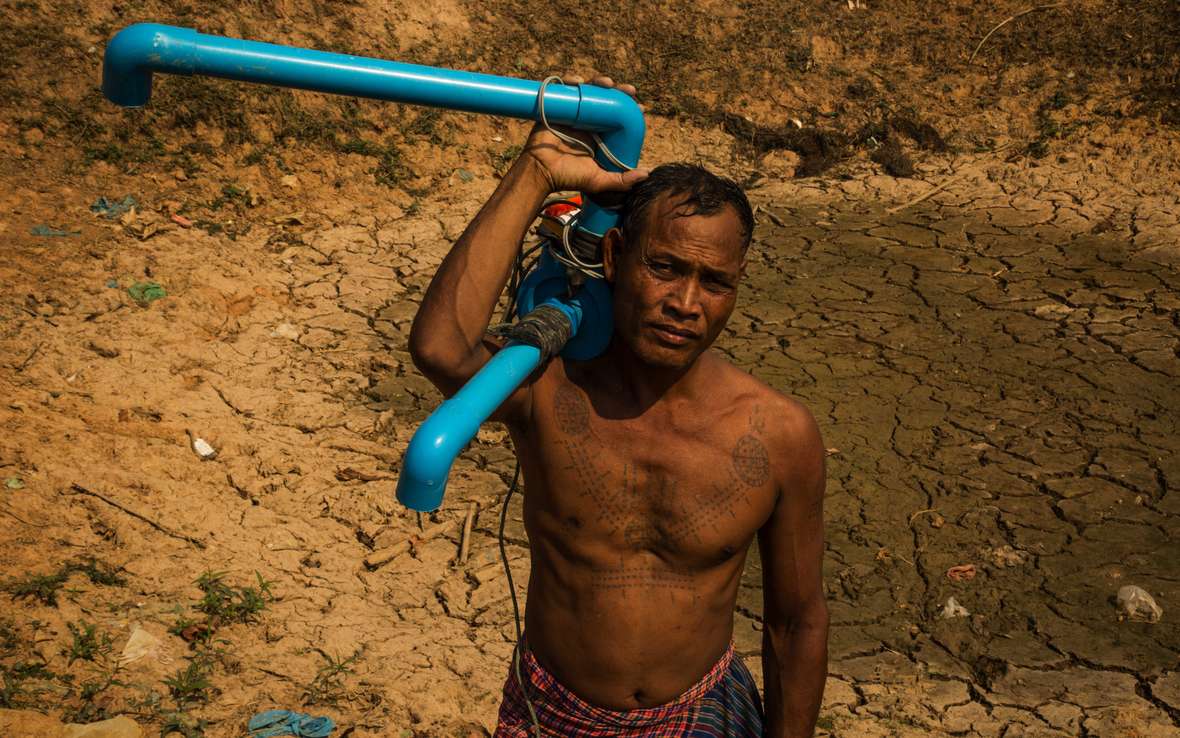 Cambodia_Im_Dein__pump.jpg