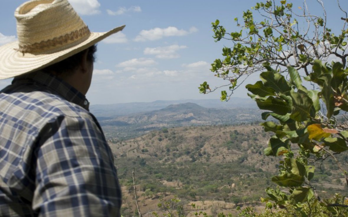 OUS-10680-pacific-rim-elsalvador-mining.jpg