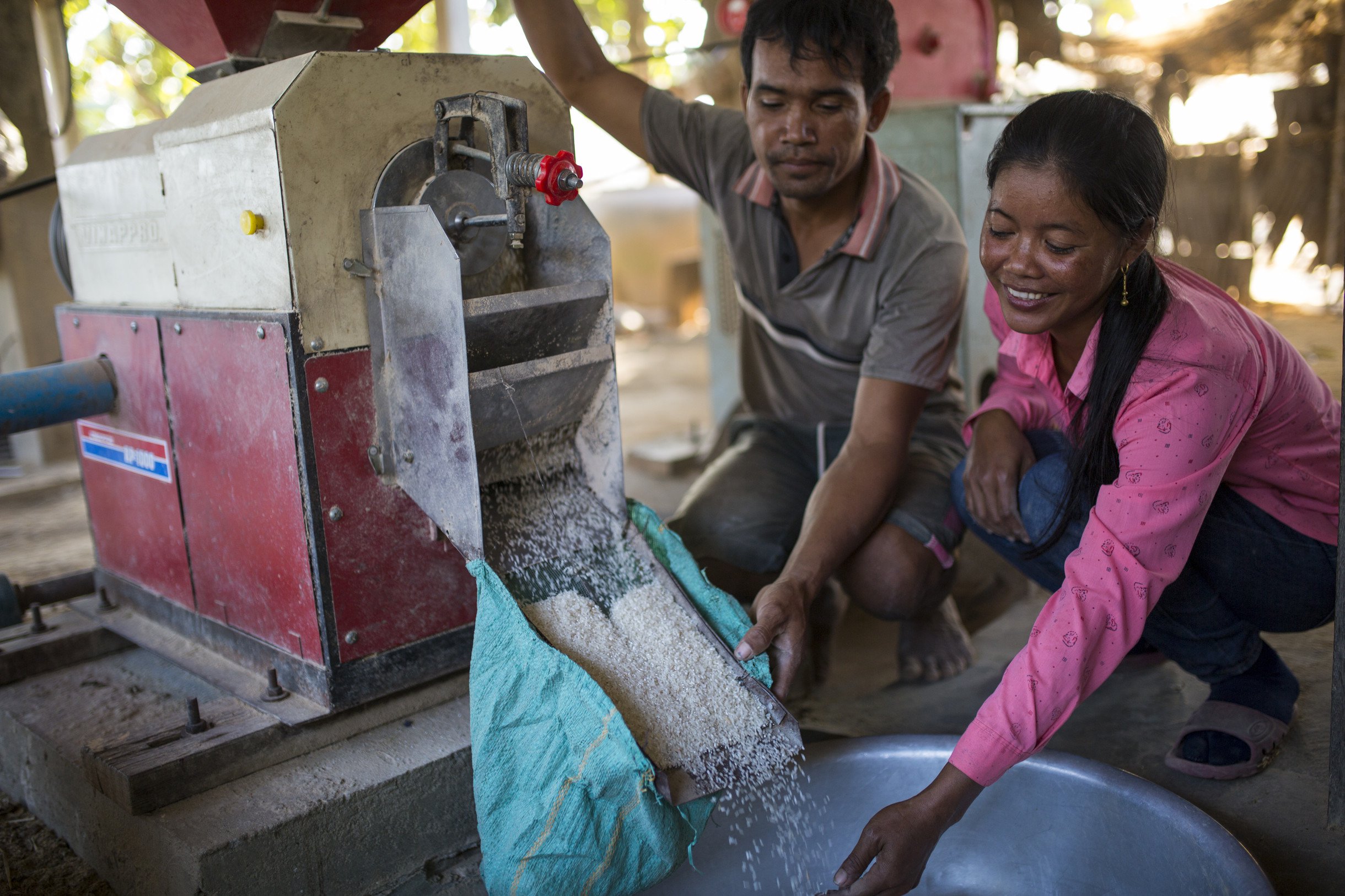 OUS_54357_Cambodia_Phrav_Chreb_rice_mill 