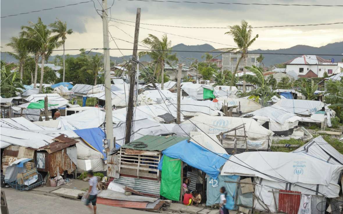 Philippines-typhoon-tents-ogb-89355.jpg
