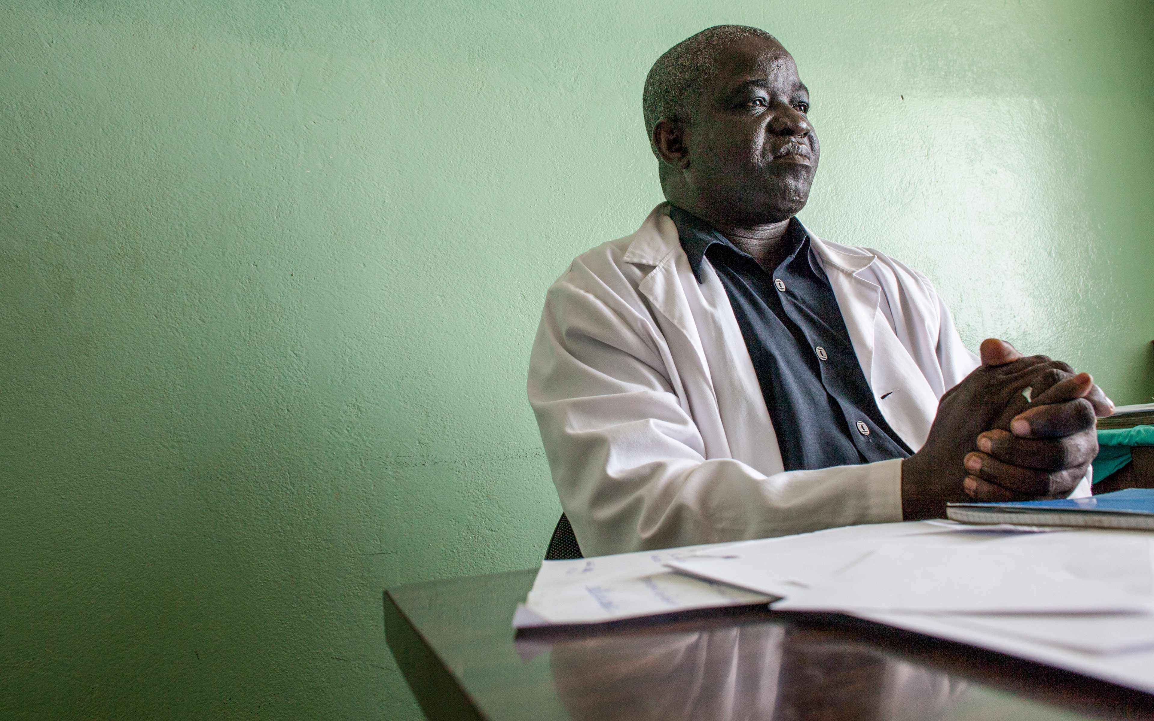 Dr. Januario Biague, director of the Tombali regional hospital in Guinea-Bissau, praises NADEL. "No matter what the difficulty, NADEL is ready to help,” he says.