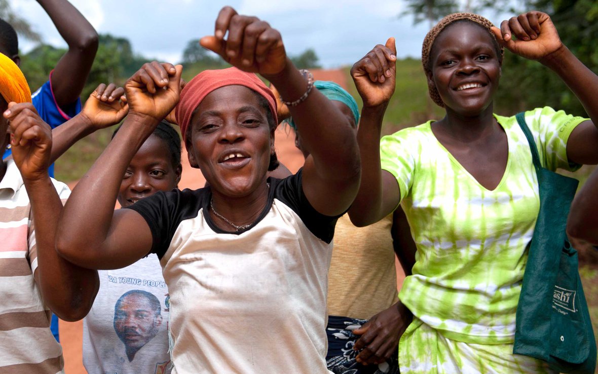 women-work-liberia-ogb-74598.jpg