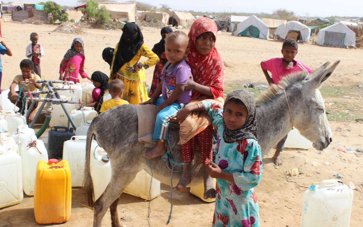 yemen_water_oxfam_IMG_1114_-web.JPG